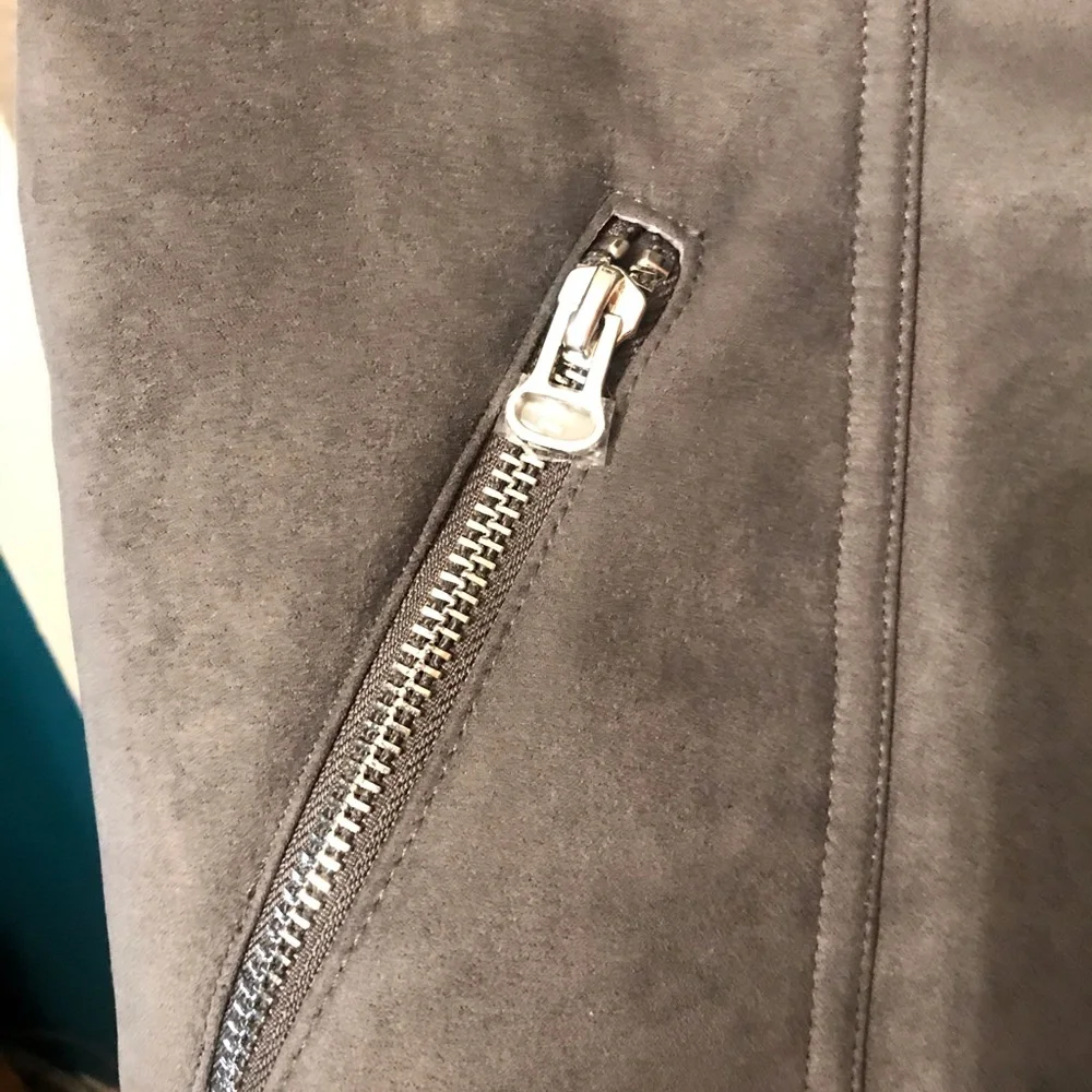 H&M - Picture 3 of 6